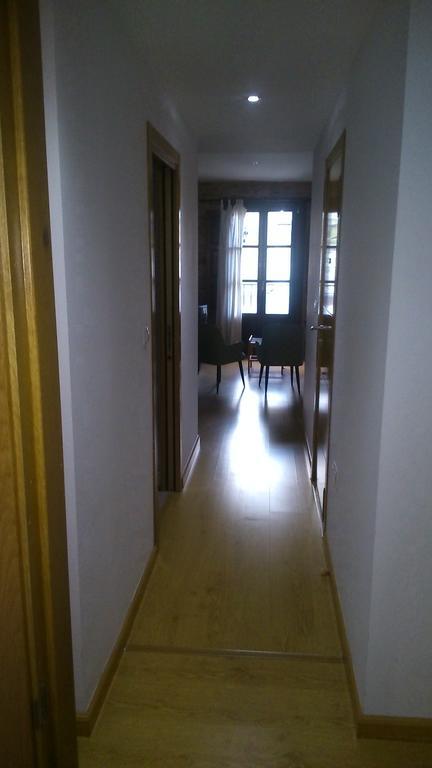 Apartamento con balcón Viveiro Exterior foto